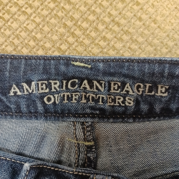 AMERICAN EAGLE SHORTS - Picture 2 of 5